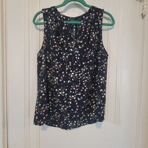 41 Hawthorn Floral Tank Top - Navy and White